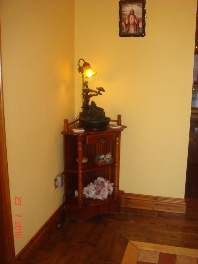Fiddlers Rest Bed & Breakfast คิลลาร์นีย์ ภายนอก รูปภาพ